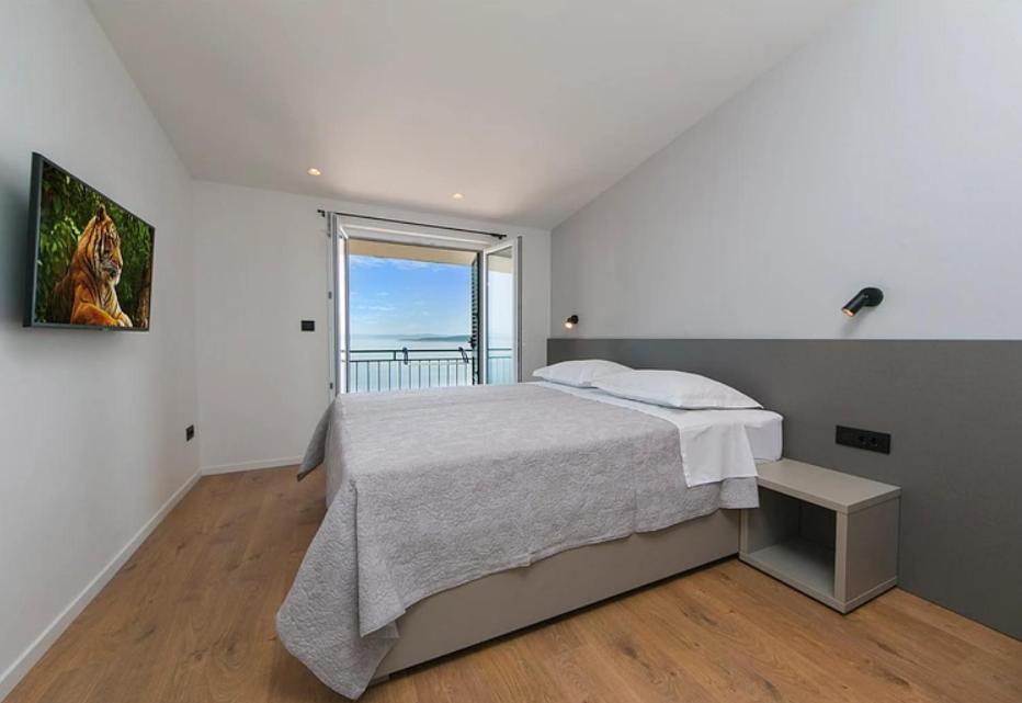 Apartments Simun Brela Εξωτερικό φωτογραφία